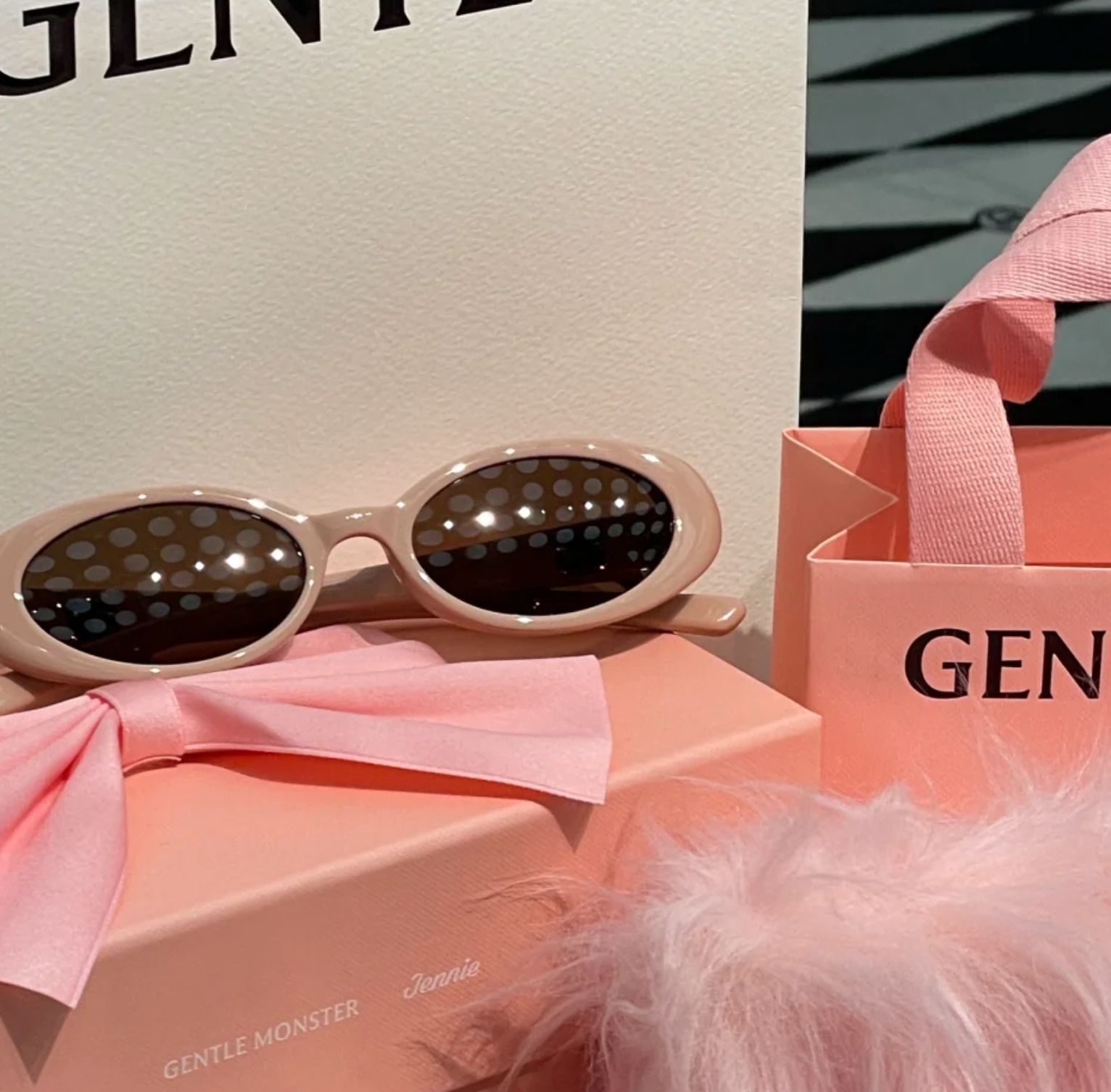 Gentle Monster x Jennie Jentle Salon Hush P7 Pink Brown