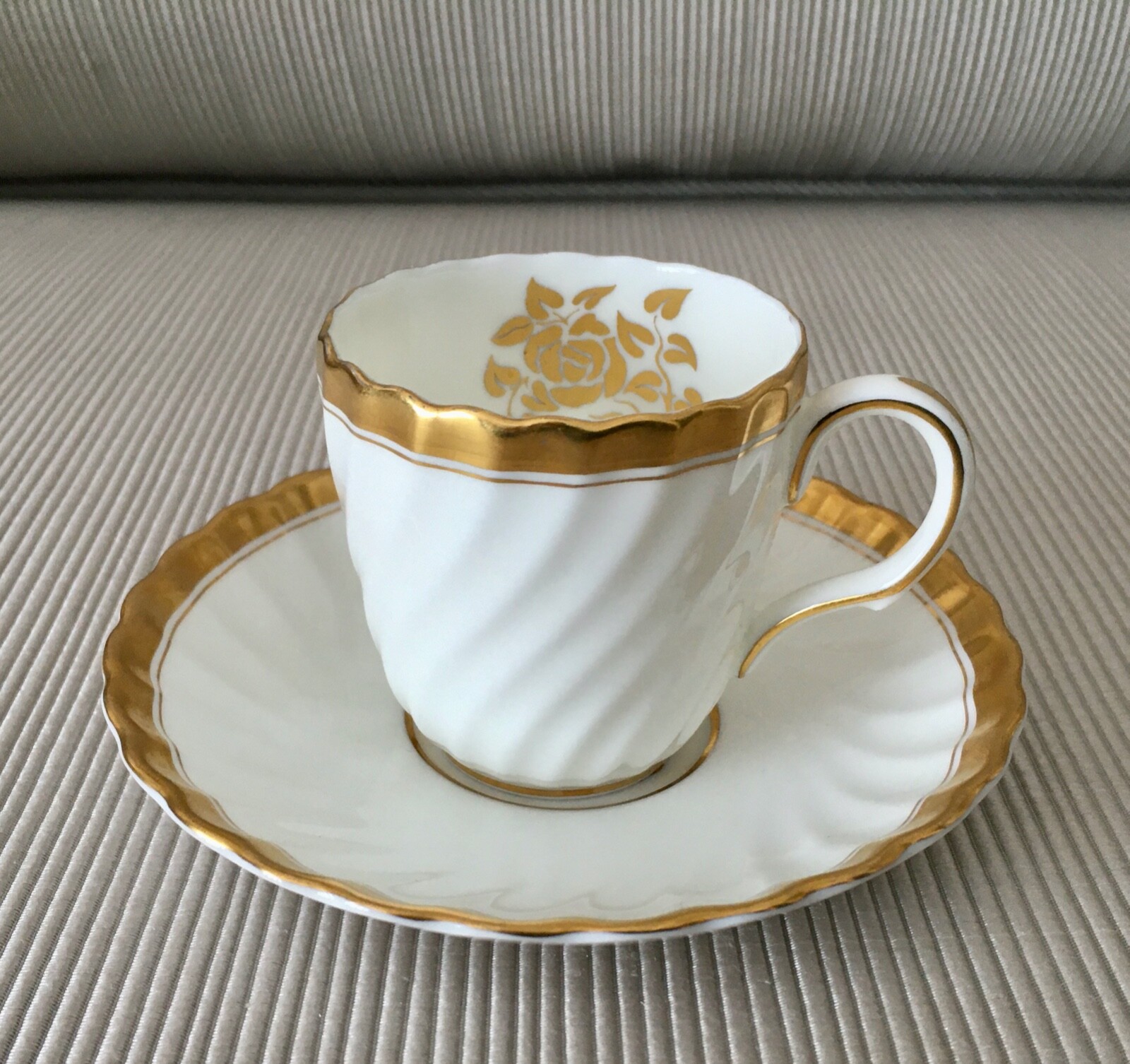 VTG MINTON GOLD ROSE DEMITASSE CUP & SAUCER 6 AVAILABLE | eBay
