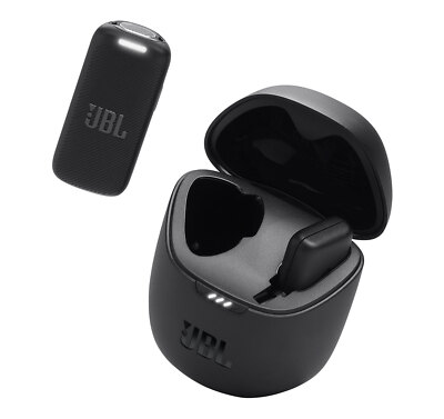 JBL Quantum Stream  Wireless USB C Microphone