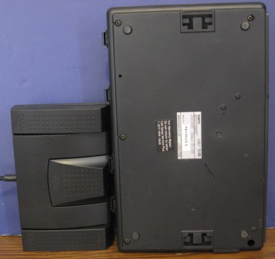 Sanyo Standard Cassette Transcribing System TRC-8080 - Dictaphone TRC8080
