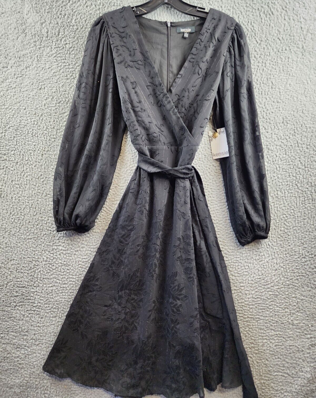 kensie V-Neck Chiffon Fit&Flare Dress Women's 2 Black Tie Waist Back Zip Closure - Picture 2 of 16