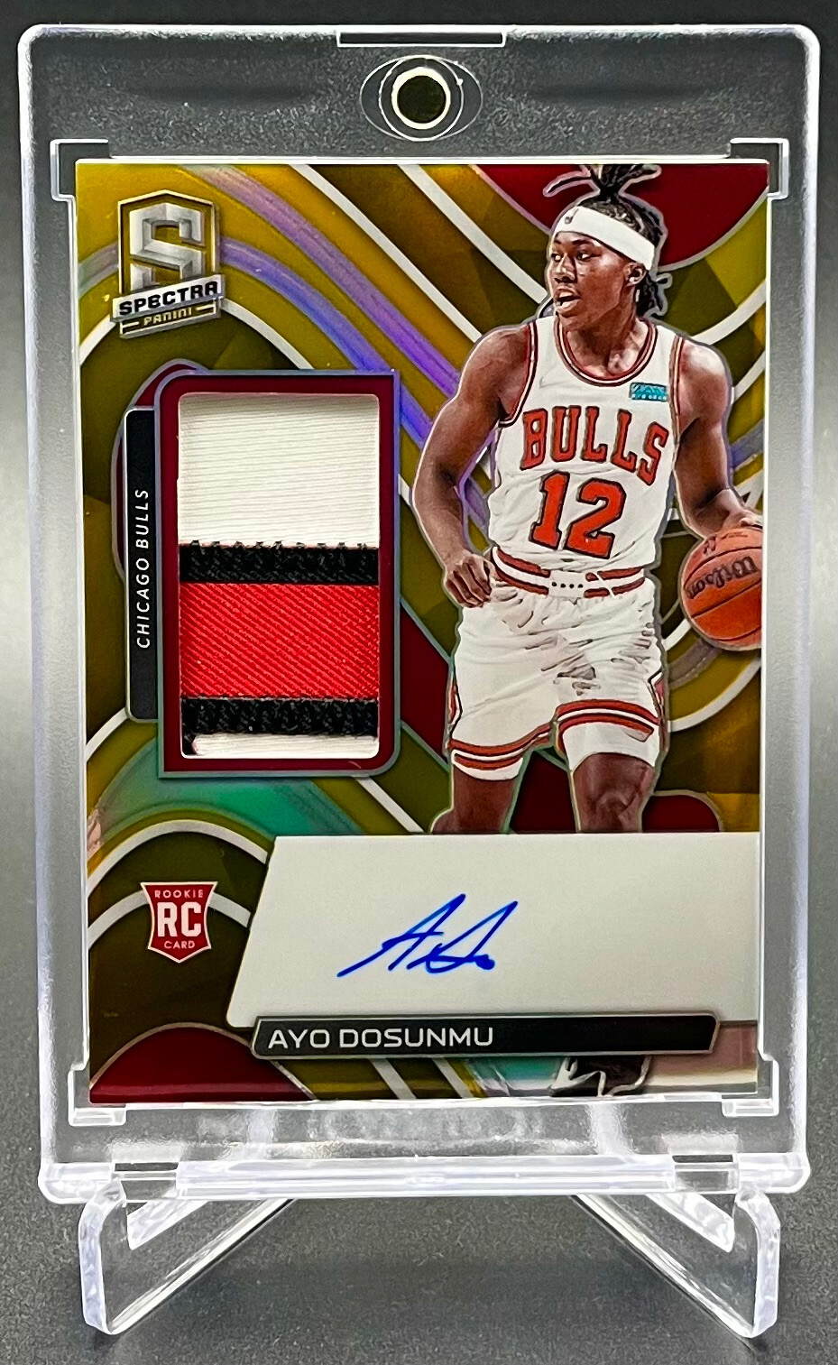 2021-22 Spectra Ayo Dosunmu Gold Prizm Rookie Patch Auto