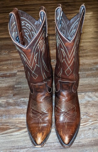 Frye Billy Pull on Boots 77689 F973 dark brown leather