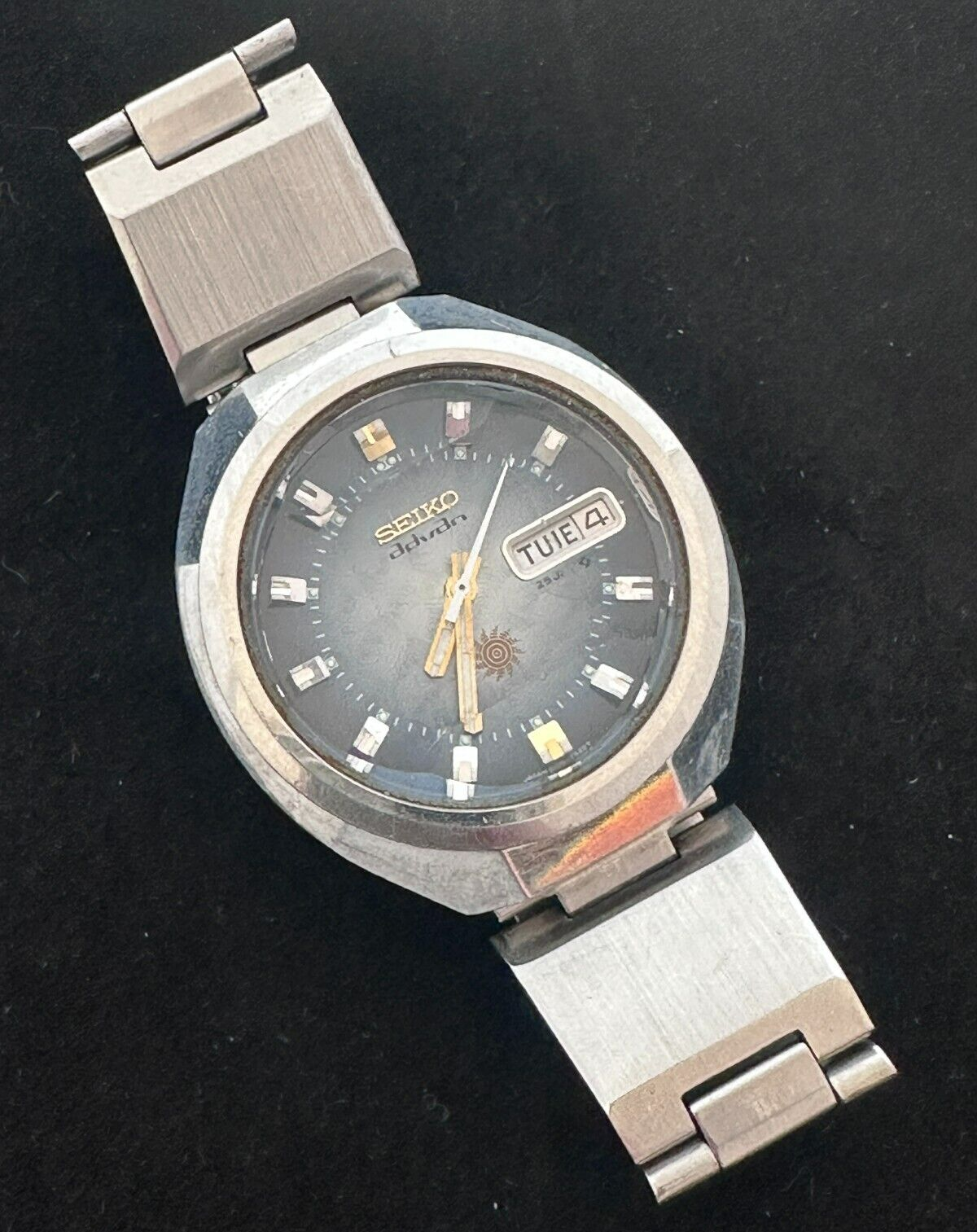 Vintage JDM Seiko Advan Blue Guilloche Dial Automatic Watch