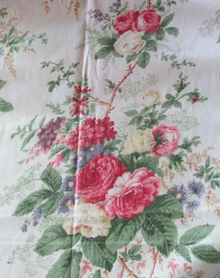 Vintage 1940s Bancroft Glazed Chintz Cotton Fabric Shabby Roses 34