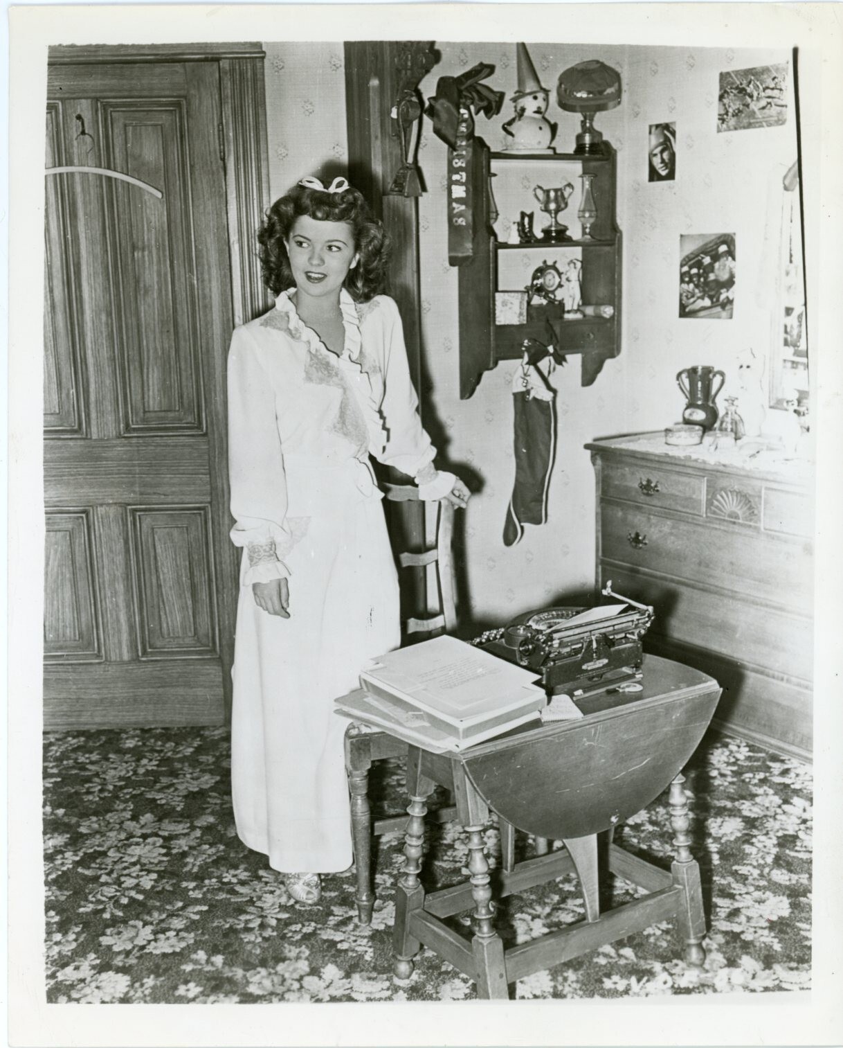 Shirley Temple (Unsure if this is here please help)- Vintage