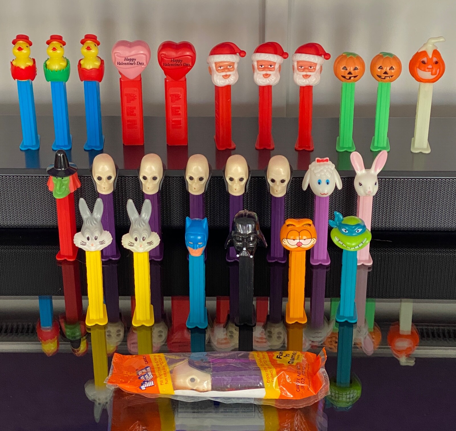 VINTAGE PEZ DISPENSERS lot of 26 | eBay