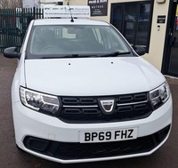 2019 Dacia Sandero 1.0 SCe Essential Euro 6 5dr HATCHBACK Petrol Manual