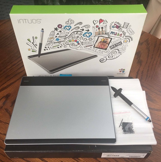 Wacom CTH-680 Intuos Medium Pen and touch tablet | Computer Accessories
