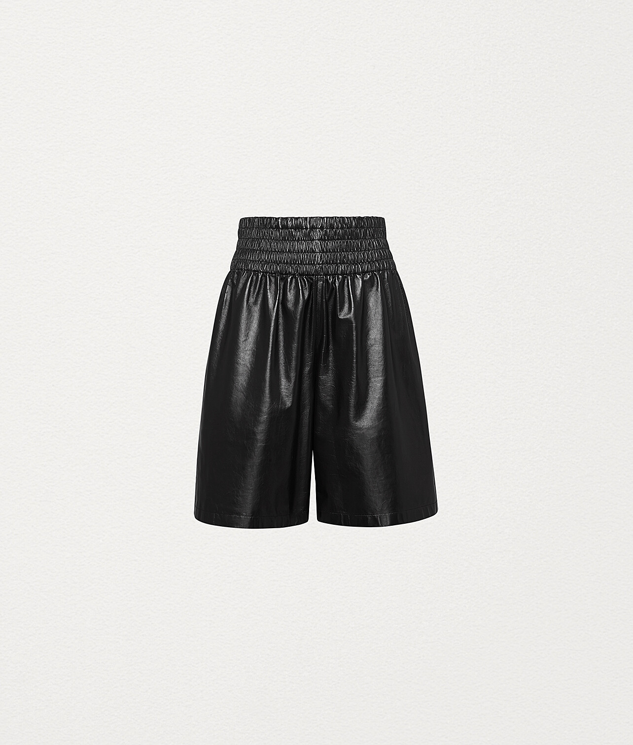 【送料&関税込】Bottega Veneta Printed Leather Shorts Bottega Veneta® Women's Printed Leather Boxer Shorts in