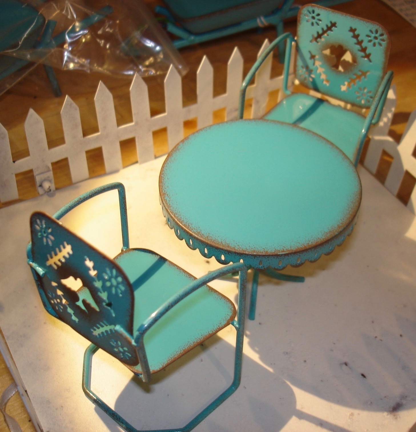 Miniature Fairy Garden Blue Retro Lawn Table & Chairs Gypsy by Genevieve Gail