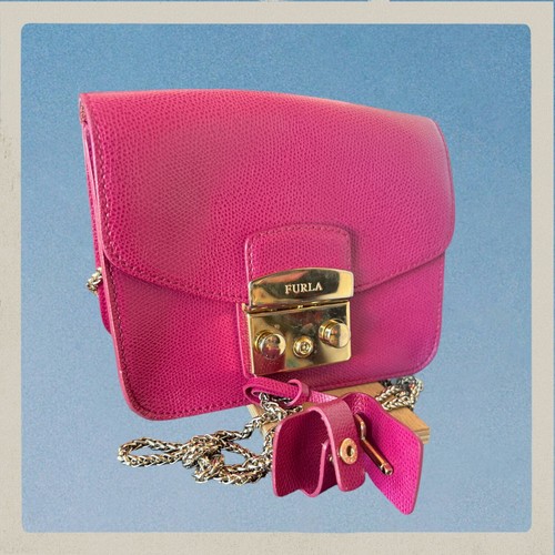 FURLA ピンク グリッター クラッチバッグ FURLA 本革 クラッチバッグ ピンク