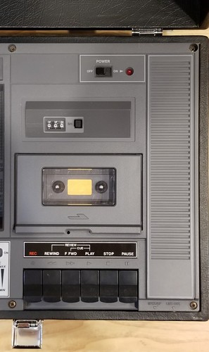 VTG Sharp Professional Series Portable Cassette Recorder RD-680AV Works Clean