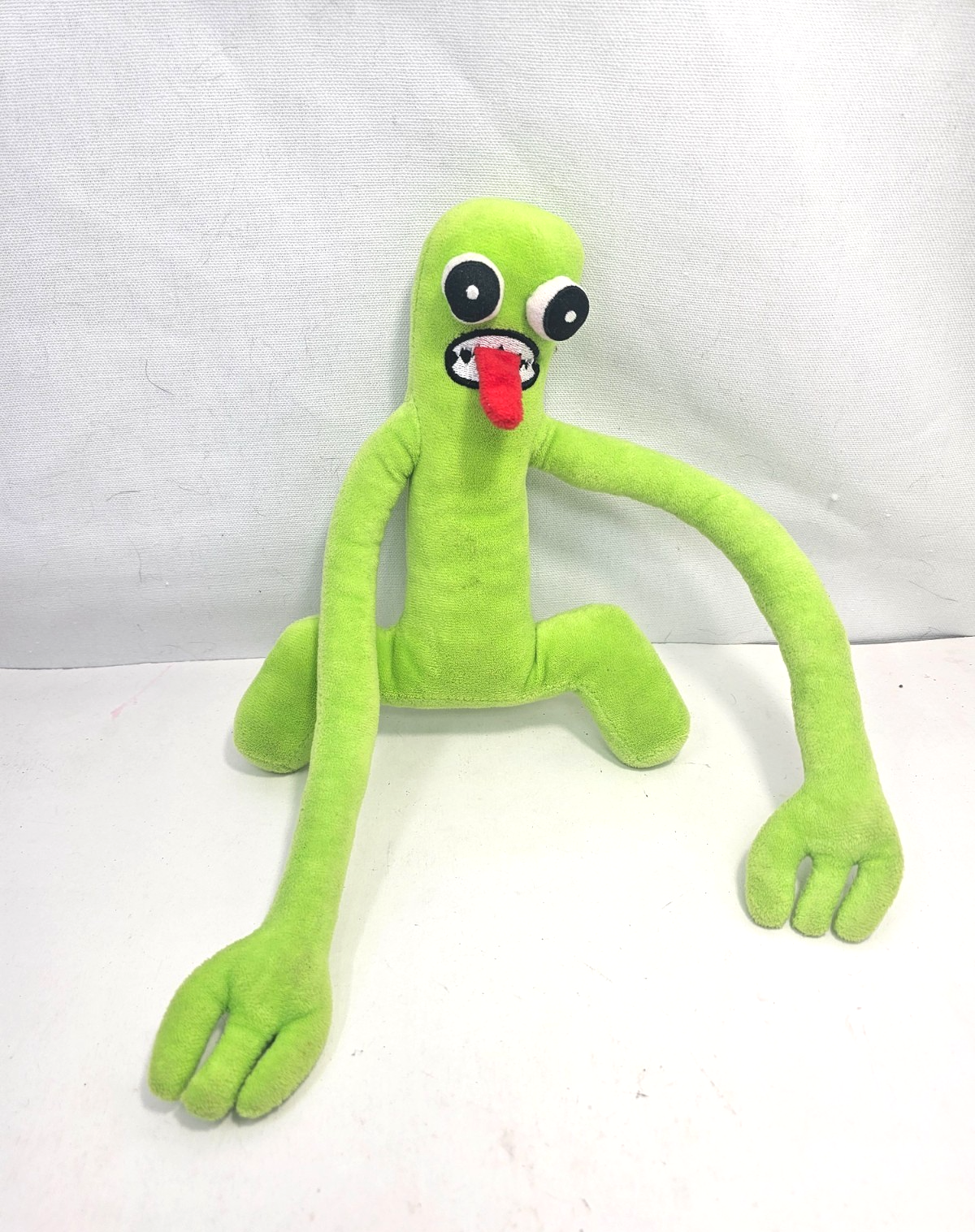 Rainbow Friends Green Monster 10