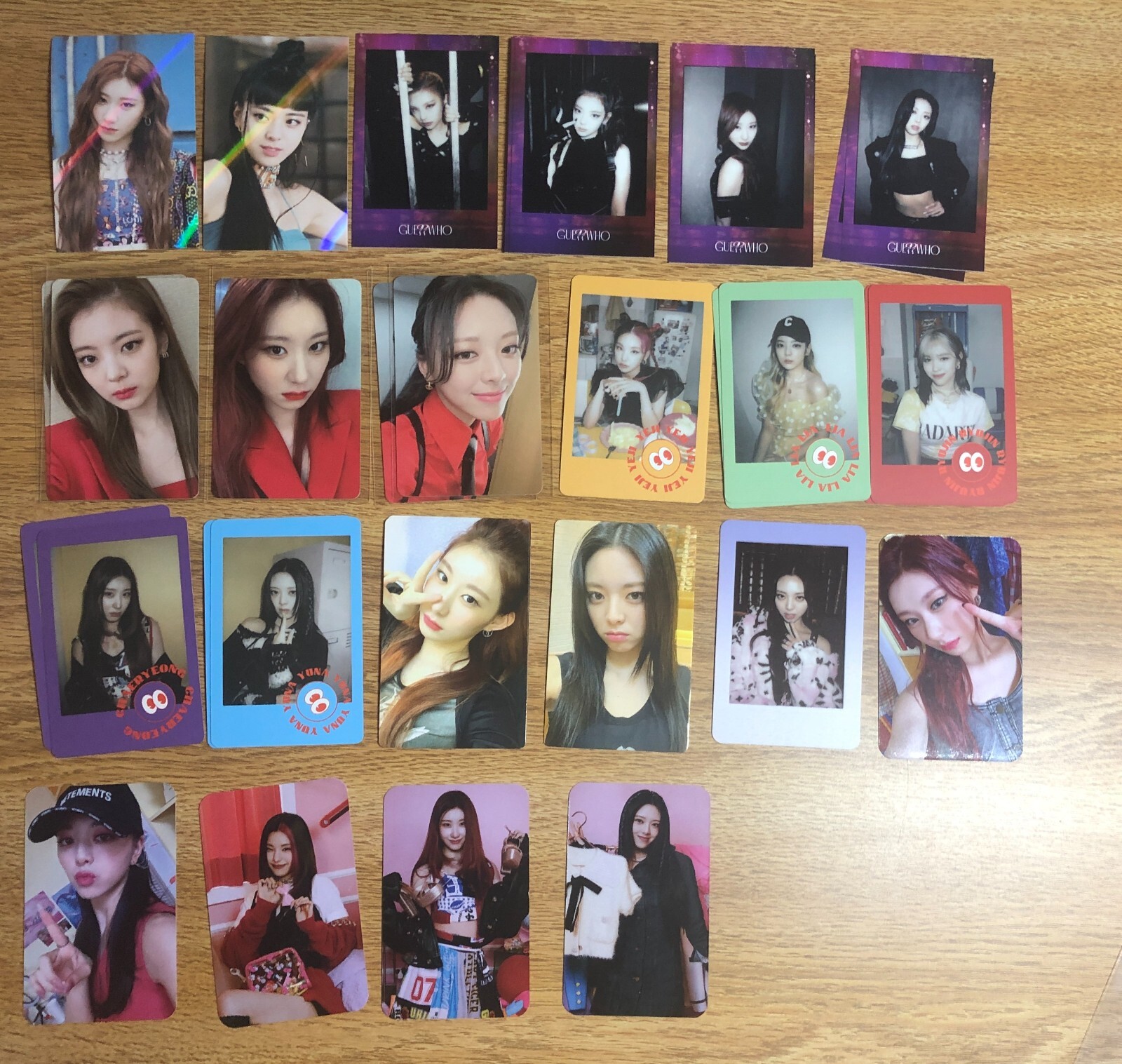 Itzy Chaeryeong AppleMusic Crazy In Love POB Photocard Itzy