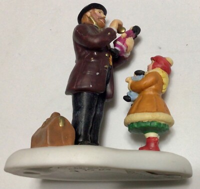RETIRED: DEPT 56  NEW ENGLAND VILLAGE BABY DOLL'S FIRST CHECK-UP. FREE SHIPPING