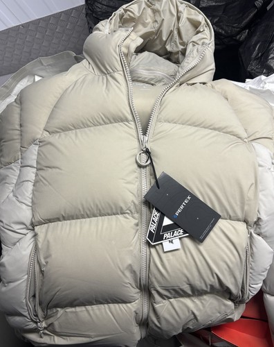 Palace Pertex Matte Balaclava Puffa -Stone Arctica Large fw23