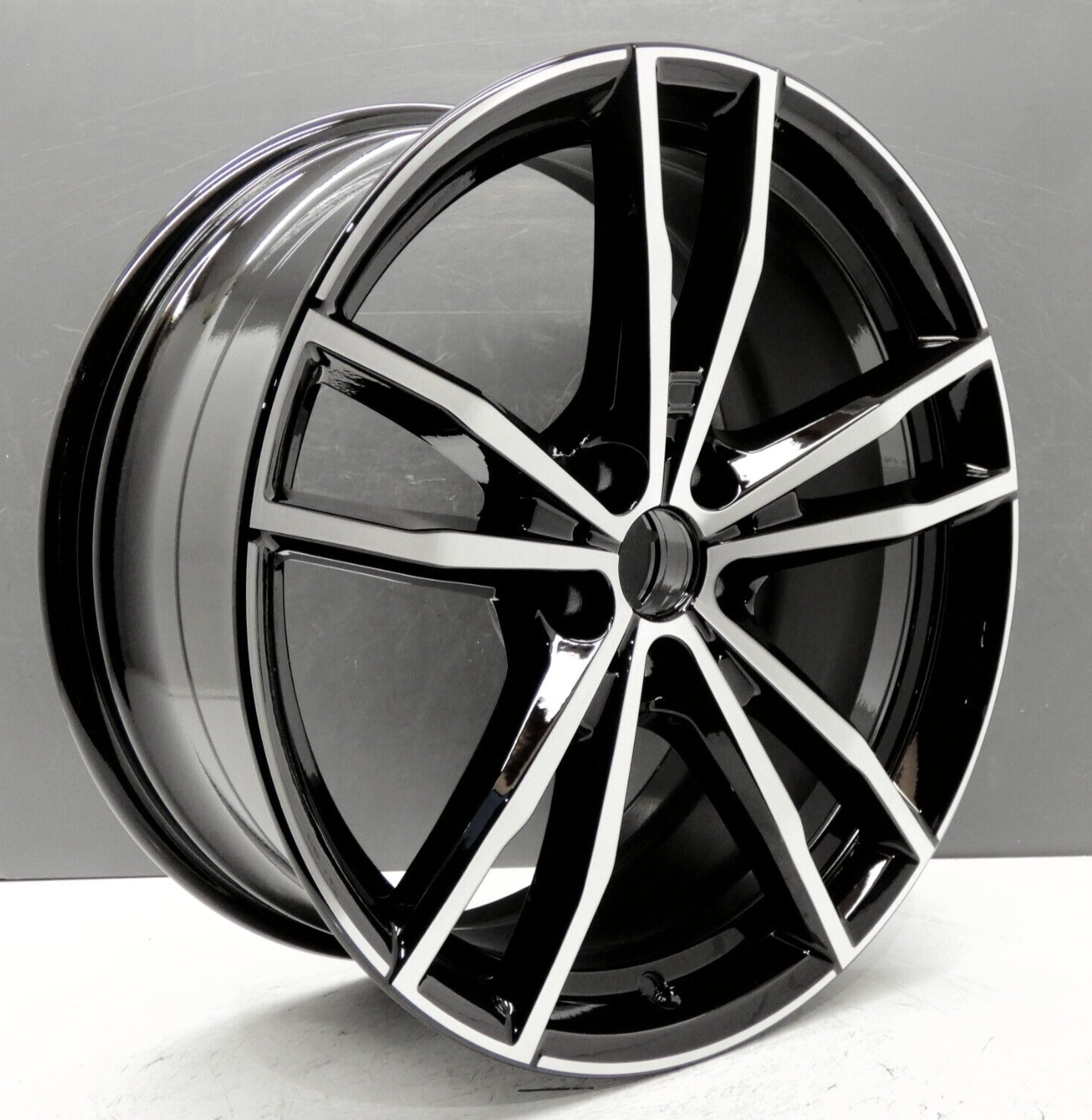 MINICHAMPS BMW 3シリーズ 4ドアセダン ダイヤモンドブラック MINICHAMPS BMW 3シリーズ 4ドアセダン ダイヤモンドブラック