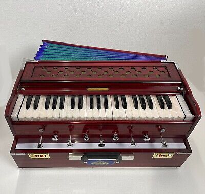 RED HARMONIUM  *ITEM LOCATED IN USA. SHIPS WITHIN 24 HOURS.* *BRAND NEW*