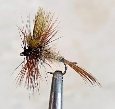 12 Artflies Vinyl Back Caddis Larva Flies #10-12-14-16, Green PN2112