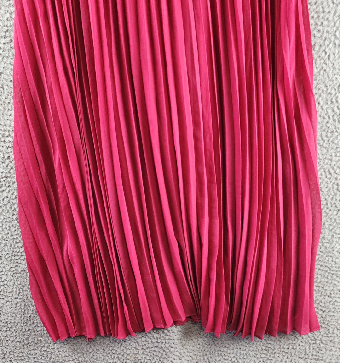 Adrienne Landau Onyx Pleated A Line Skirt Women's L Maroon Zipper Back Closure - Picture 3 of 15