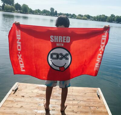 NWOT MDX ONE BEACH TOWEL 28.5 X 55 Red microfiber fabric