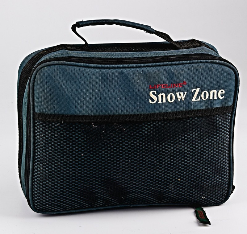 *Lifeline Snow Winter Survival Kit