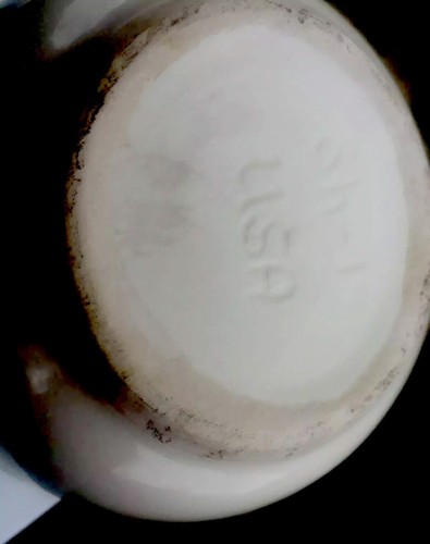 Hull Pottery Bowl Planter Fluted Edge Seashell Design USA SH-1 Ivory W/Green