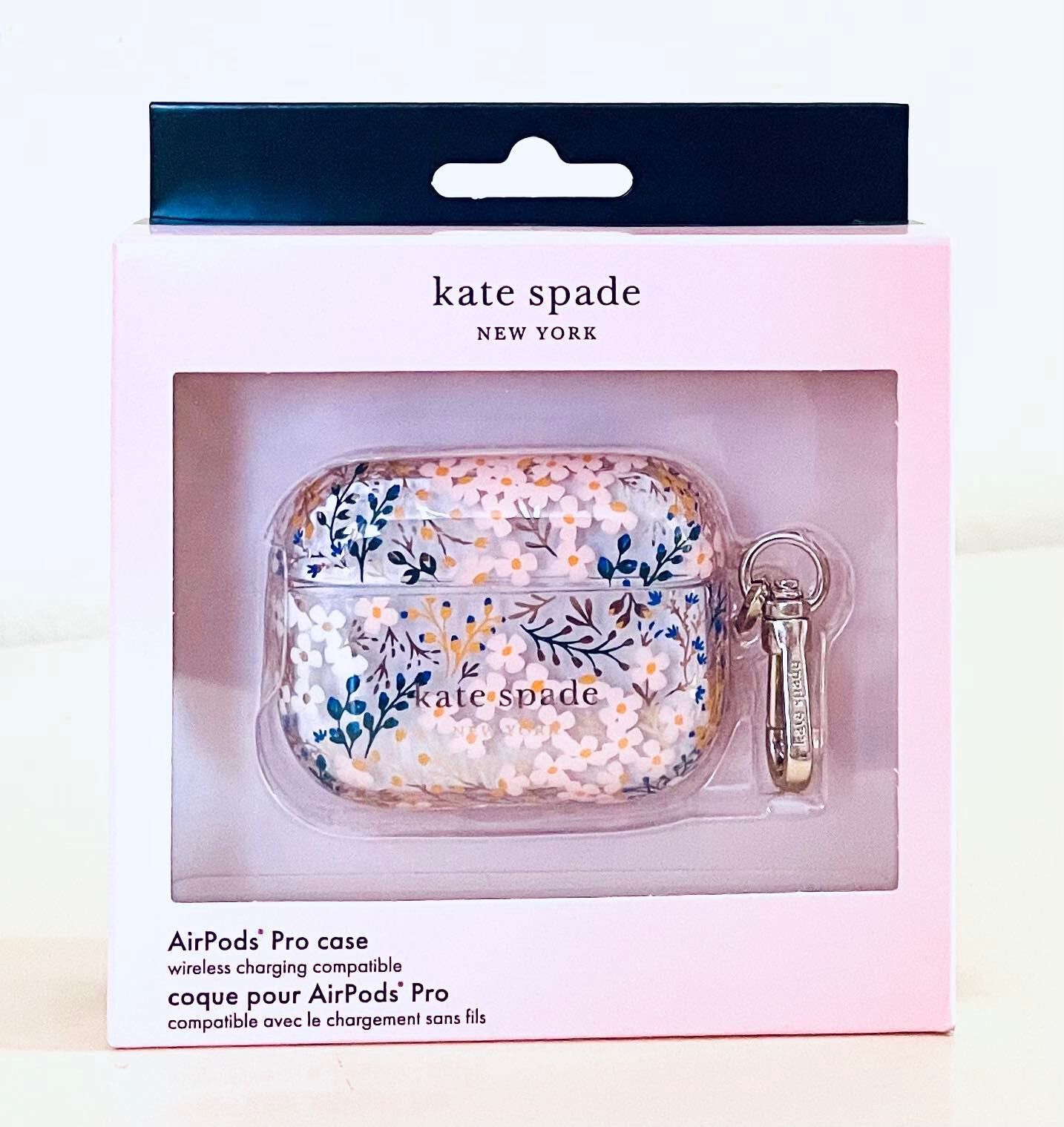 Kate Spade☆人気PRIDEシリーズのRainbow Air Pods Pro Case