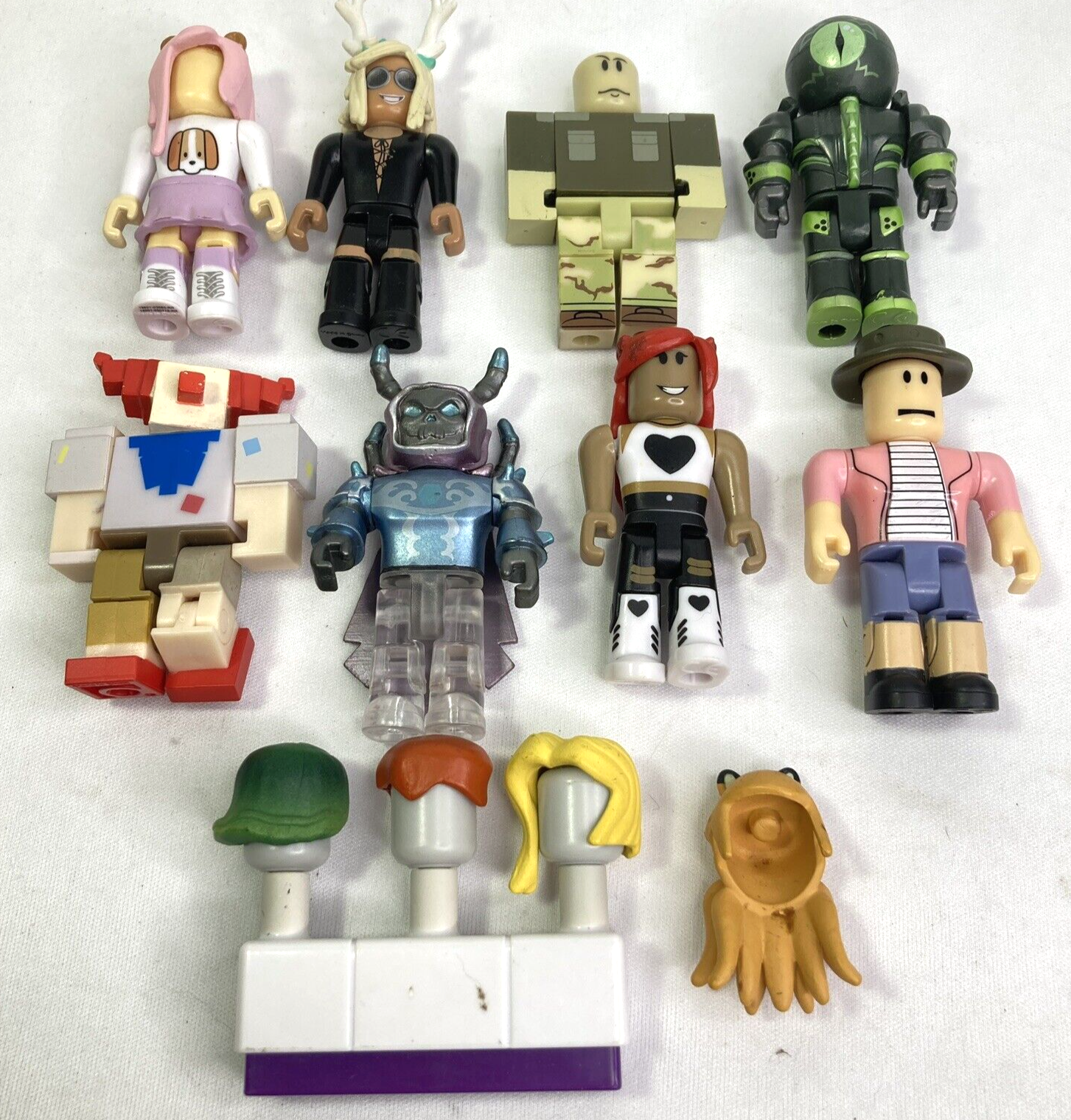 ROBLOX　フィギュア　４種類セット ROBLOX フィギュア 4種類セット - メルカリ