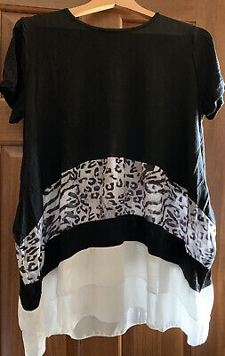 Simply Couture Woman s Tunic