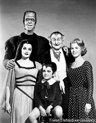 The Munsters Television Series Cast - Celebrity Photo Print