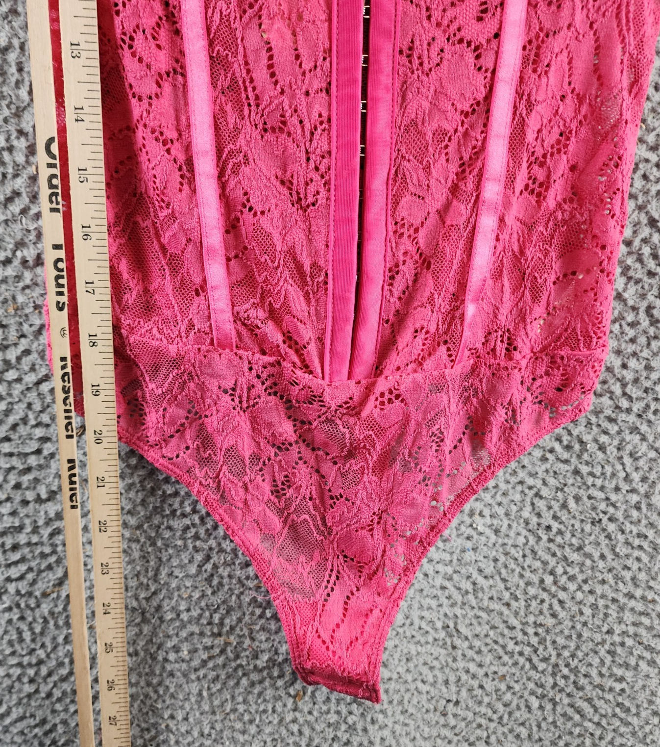 Free People Lace Night Rhythm Bodysuit Women's XS Raspberry Sorbet Hook-And-Eye - Picture 7 of 14