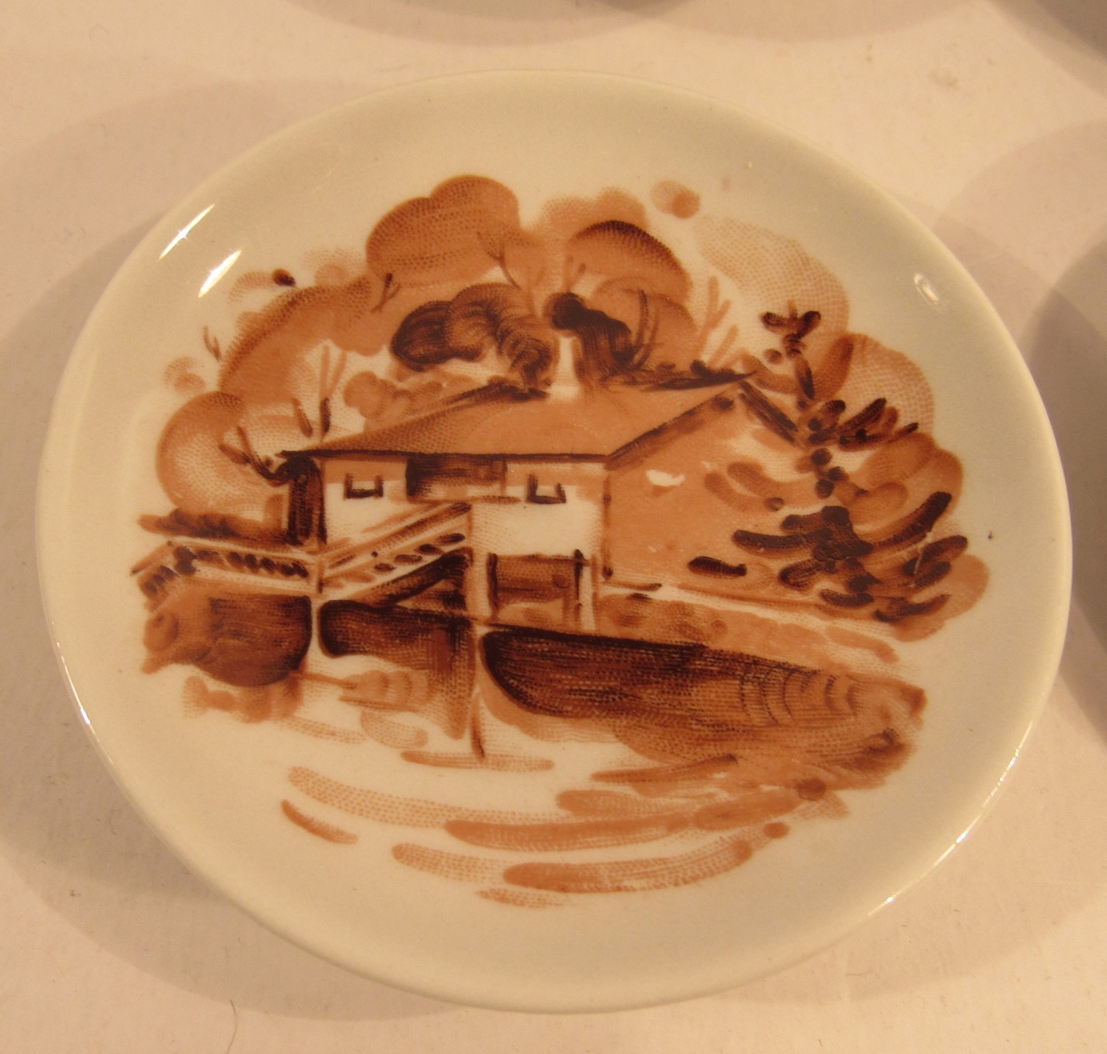 ARABIA Small Decorative Plates Made in Finland 3 1/4