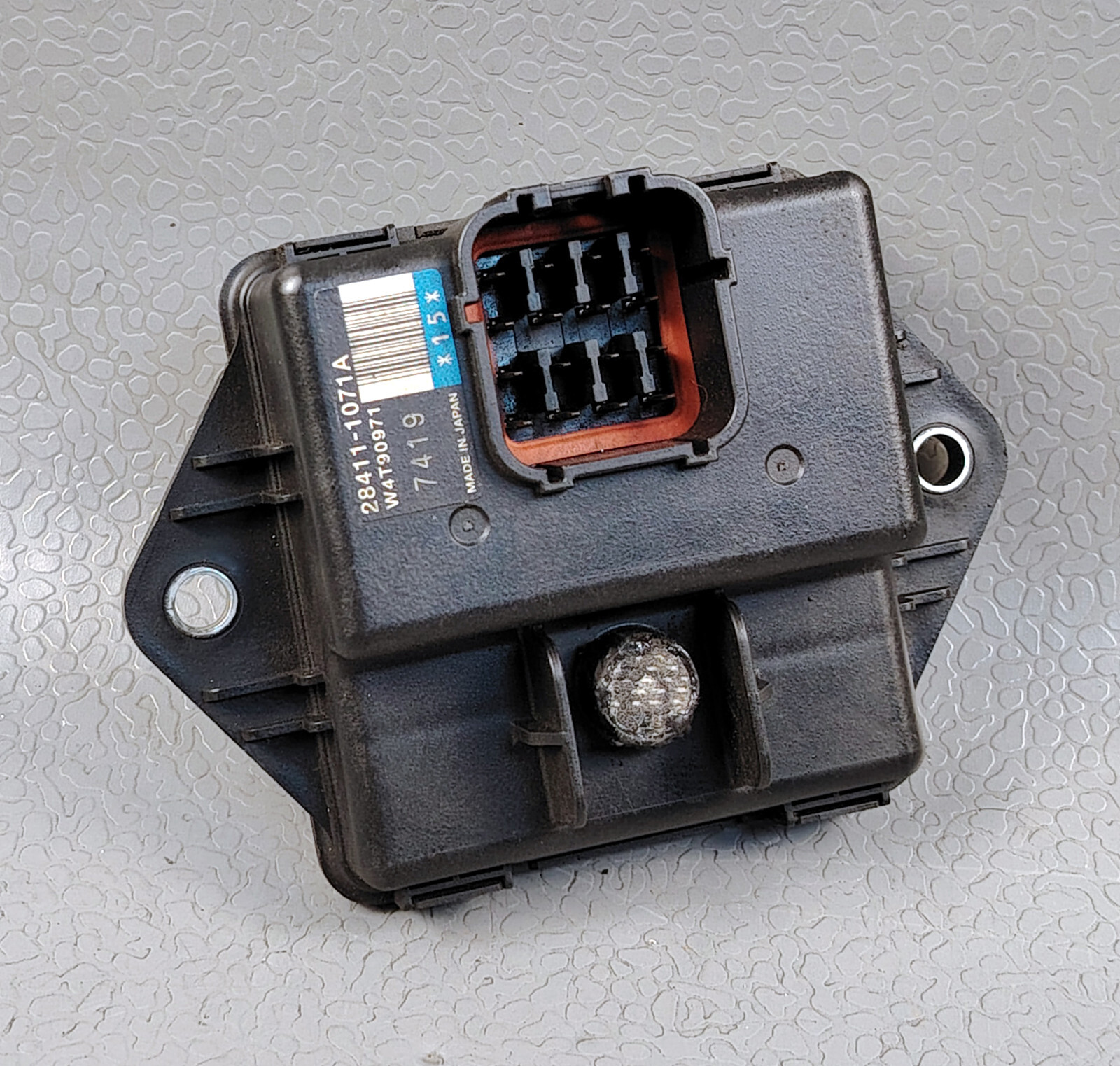 その他 ra2001 2002 2010 NISSAN ELGRAND E51 VQ25DE IPDM ENGINE CONTROL