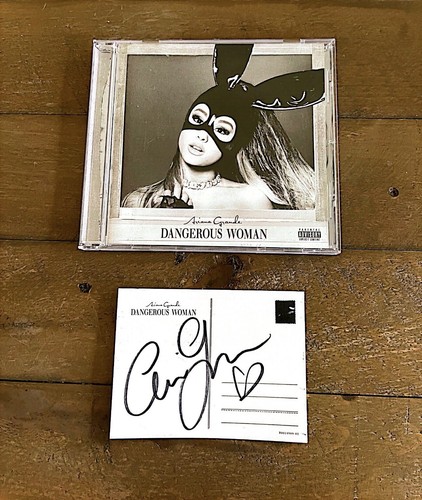 ARIANA GRANDE SIGNED AUTOGRAPH AUTO DANGEROUS WOMAN 3X4 PROMO