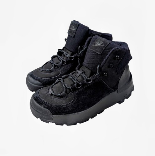 Nike CITY CLASSIC BOOT 新品未使用 箱付き ⭐️新品⭐️ NIKE CITY CLASSIC BOOT 26㎝ - メルカリ