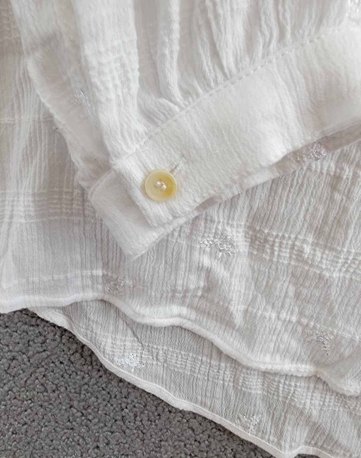 Sanctuary The Femme Shirt Women's XXS White Round Neck Button Front Closures~ - Picture 11 of 20