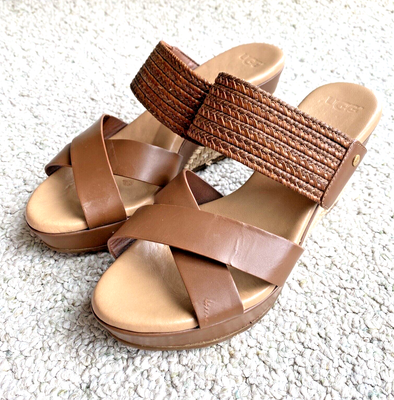 Ugg best sale wedge heels