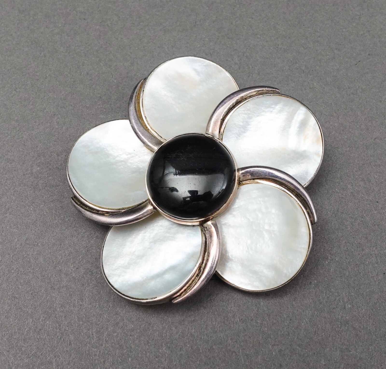 CRYSTAL BROOCH クリスタルブローチ mother CRYSTAL BROOCH クリスタルブローチ mother