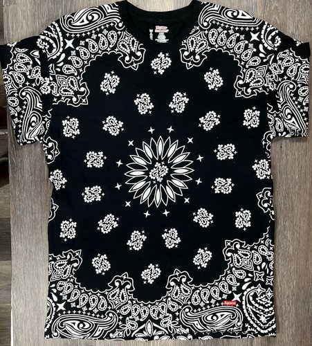 [XL] Supreme Hanes Bandana Tales Tees 在庫あり Supreme Hanes Bandana Tagless Tees Size Large Black FW22