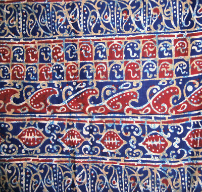 VINTAGE THC HAWAIIAN TEXTILES FABRIC 12465 RED BLUE TAN BATIK 45'' x 3 yards