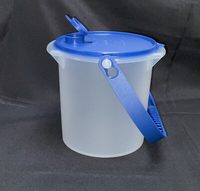   Brand New Tupperware 5-Qt Jumbo Canister With Cariolier Handle