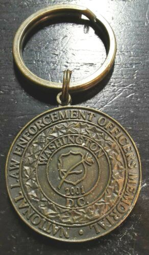 2001 National Law Enforcement Officers Memorial DC Key Chain