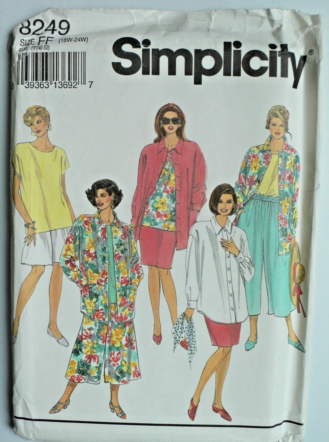 Simplicity R10750 Cropped Pants & Skirt w Stitched Down