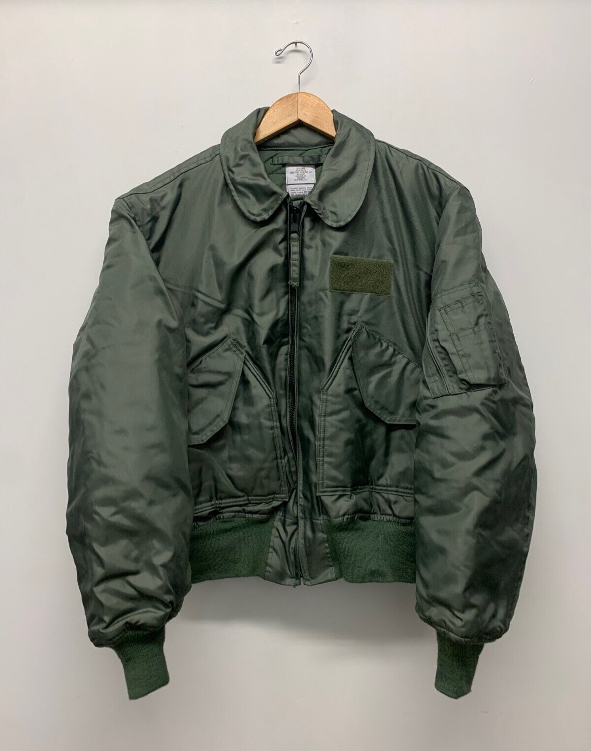 NOS Flyer's Cold Weather CWU-45/P Jacket, Size Large US Army