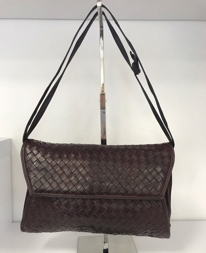 Bottega Veneta Vintage Woven Fold-Over Shoulder Bag Burgundy Bottega Veneta Vintage Woven Fold-Over Shoulder Bag Burgundy