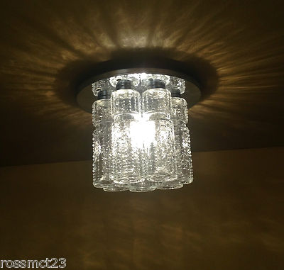 Vintage Lighting 1970s foyer glam by Lightolier