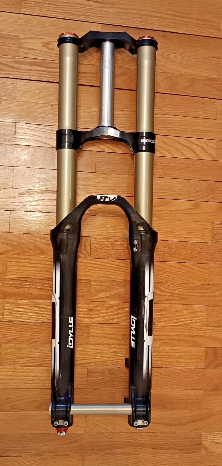 BOS idylle RARE ダウンヒルフォーク　26インチ BOS idylle RARE ダウンヒルフォーク26インチ