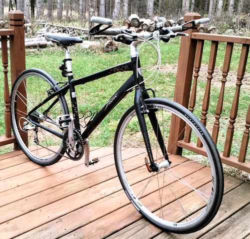 Trek FX 7.5 - Hybrid Flat Bar 43 cm Bontager HCM Carbon w Trek FX 7.5 - Hybrid Flat Bar 43 cm Bontager HCM Carbon w
